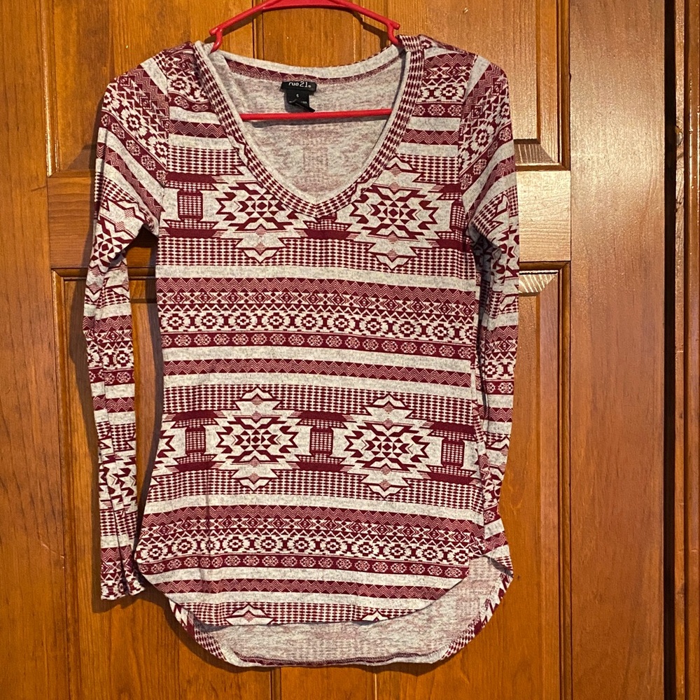 Rue21 Long Sleeve Tee